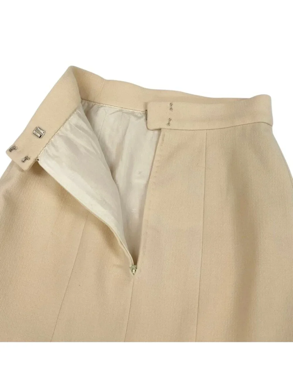 Chanel Ivory Wool Tight Skirt